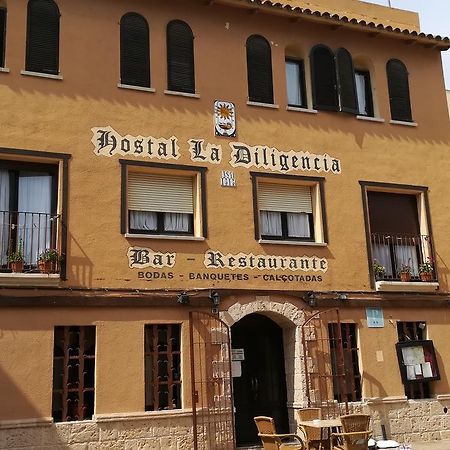 Hostal Restaurante La Diligencia Cunit Esterno foto