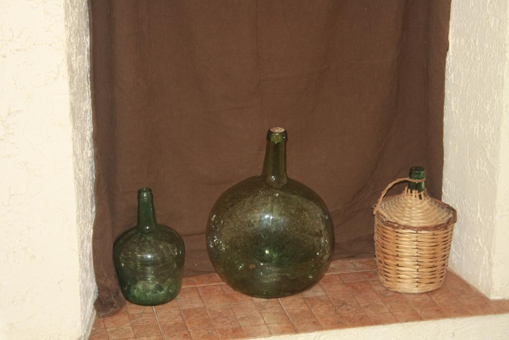 Hostal Restaurante La Diligencia Cunit Esterno foto