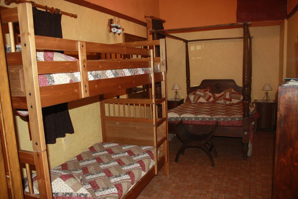 Hostal Restaurante La Diligencia Cunit Camera foto